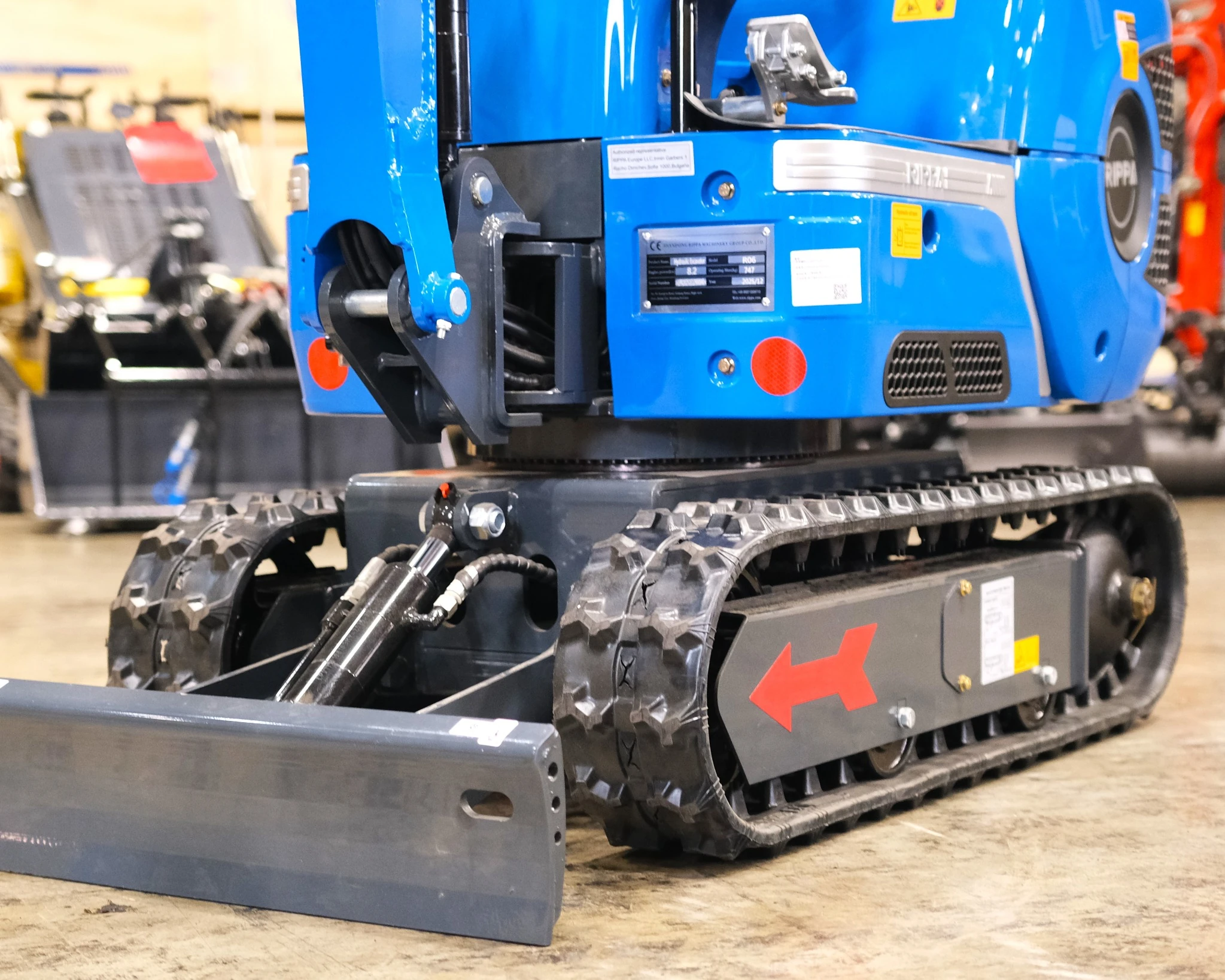 R06 ECO Micro Excavator – Kubota Diesel, Open Cab - Image 4