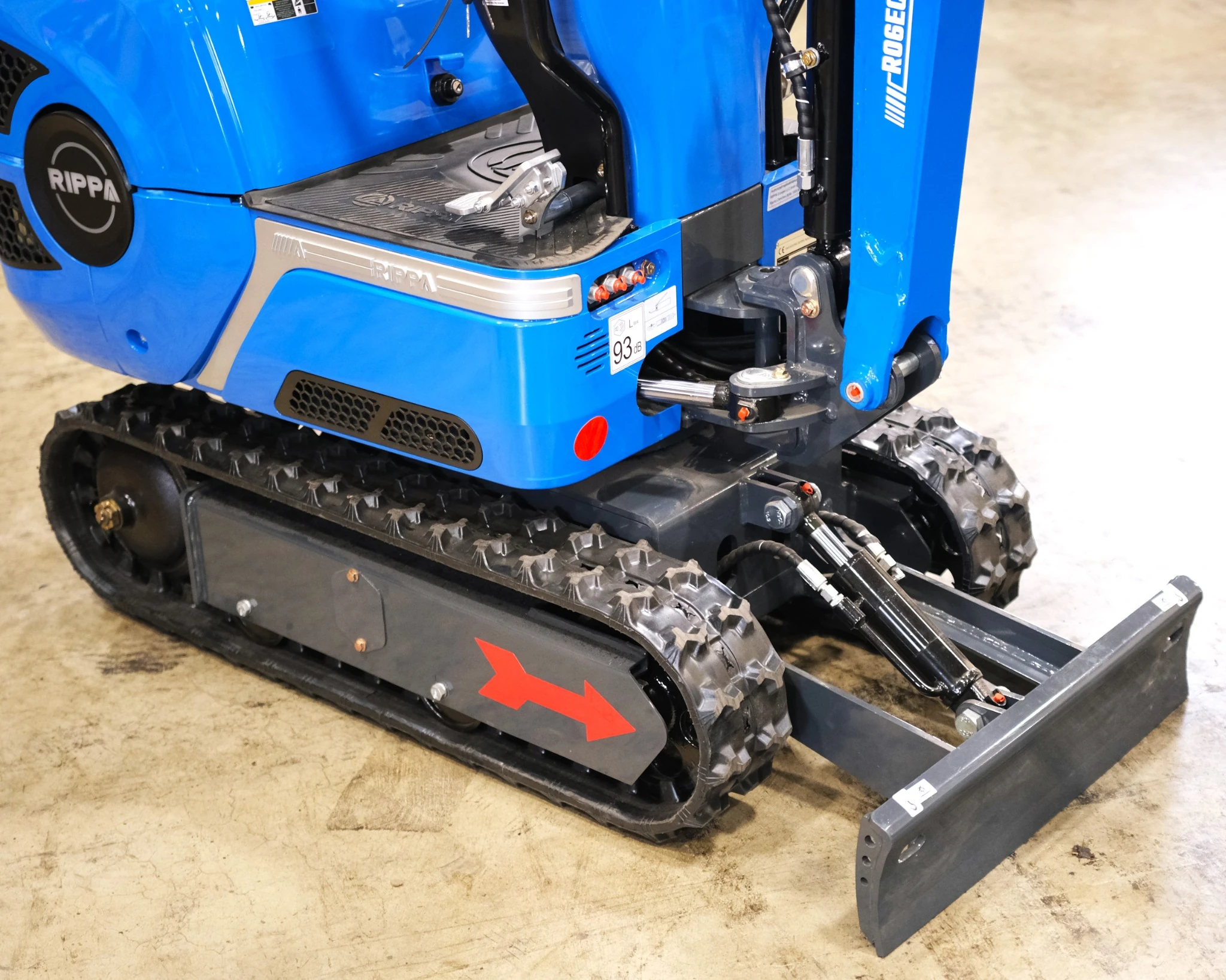 R06 ECO Micro Excavator – Kubota Diesel, Open Cab - Image 7